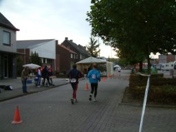 6-uurslopen, marathons, 10km, 5km &raquo; 6-uursloop 2002 NK 100km